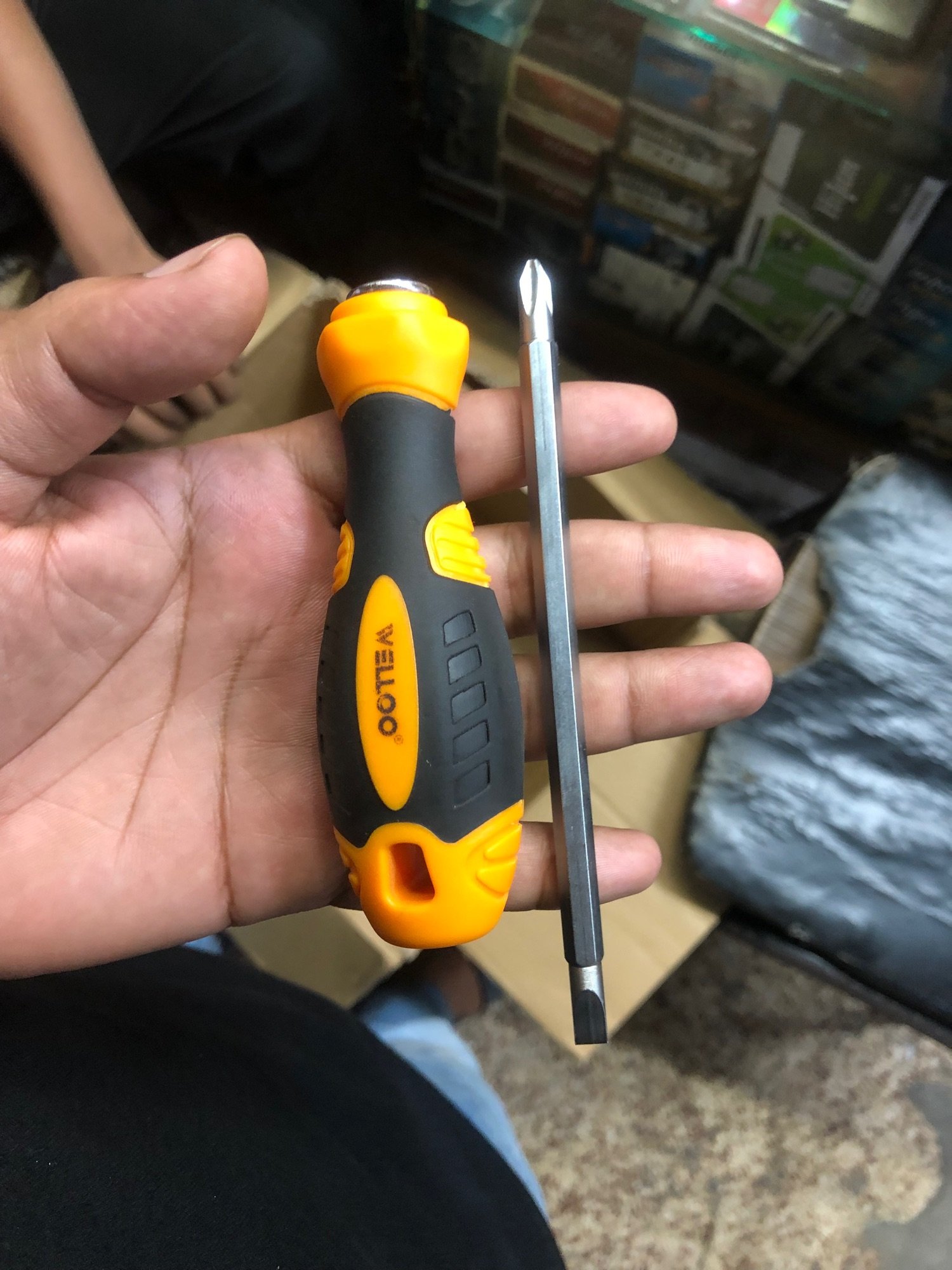 101692952232932252.jpg مفك قلاب مقبض welloo